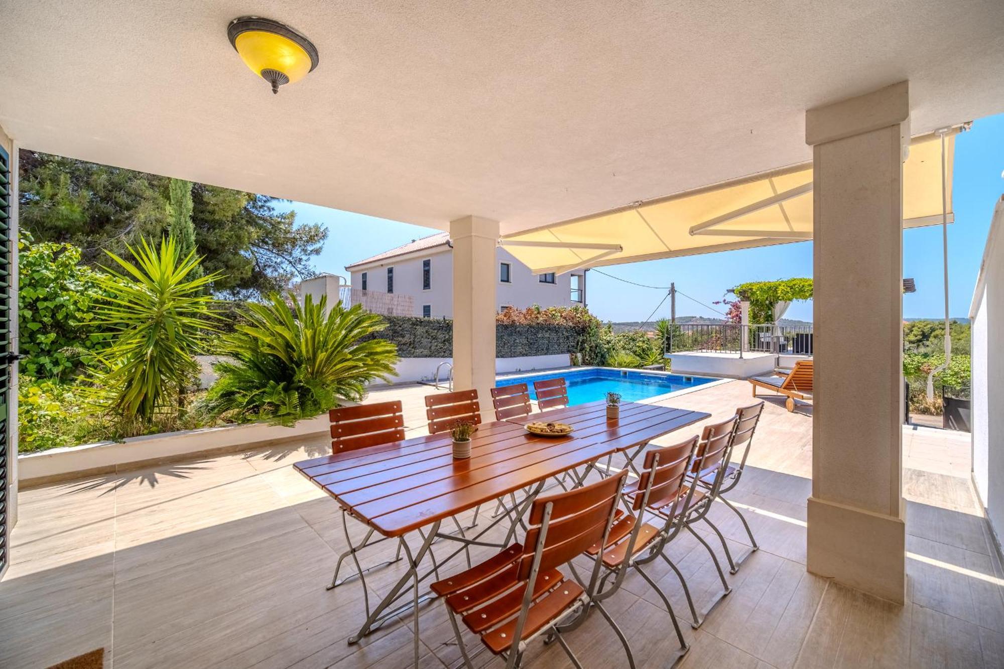 Villa Julia With Heated Pool, Ideal For Large Groups Milna (Brac) Exterior foto